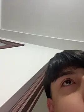 Lander Cruz online show from 04-10-26, 04:23