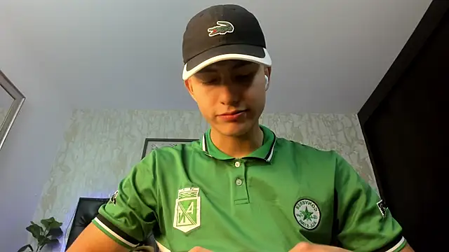 Lander Cruz online show from 04-21-26, 08:44