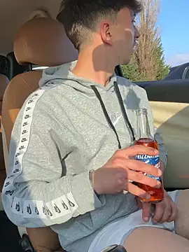 Davide9910x online show from 03-12-26, 03:18