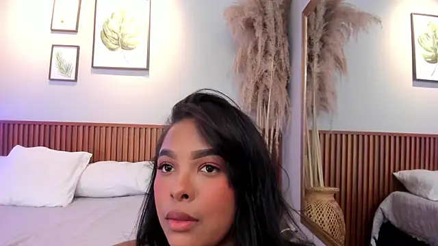 MIAROGGERSS online show from 05-01-26, 04:17