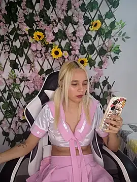 KasumiSophia online show from 04-11-26, 12:09