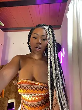 Cynthia es online show from 06-10-26, 01:43
