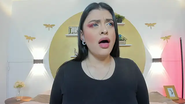 AnikaRomanoff  online show from 06-11-26, 11:08