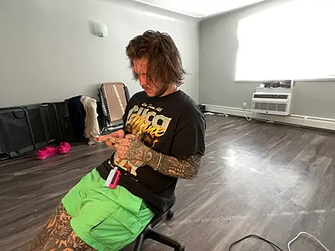 Tatertats online show from 12-04-25, 09:12