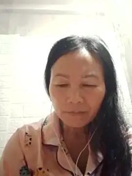 Lili-123k online show from 04-21-26, 08:55