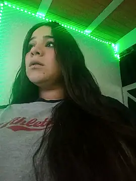 sky rose33 online show from 12-19-25, 07:59