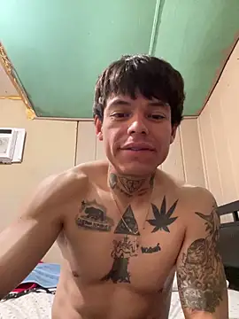 Imnotabatman45 online show from 04-27-26, 03:21