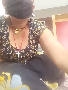 Your-shreya143 online show from 02-19-26, 07:26