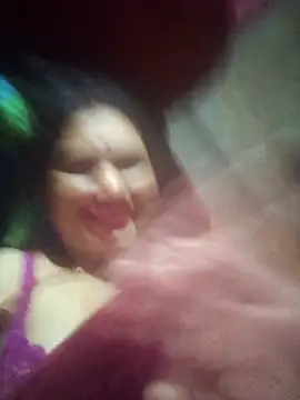 Your-shreya143 online show from 04-04-26, 07:44