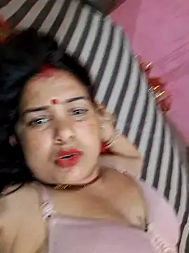 Snapshot of Your-shreya143 chatting on 05-21-26, 10:50 Your-shreya143 online show from 05-21-26, 10:50