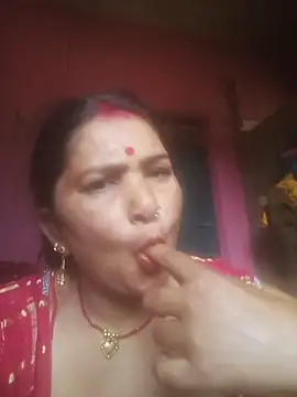 Snapshot of Your-shreya143 chatting on 05-25-26, 10:54 Your-shreya143 online show from 05-25-26, 10:54