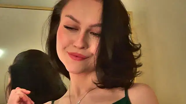 MonicaMercer online show from 02-12-26, 07:14