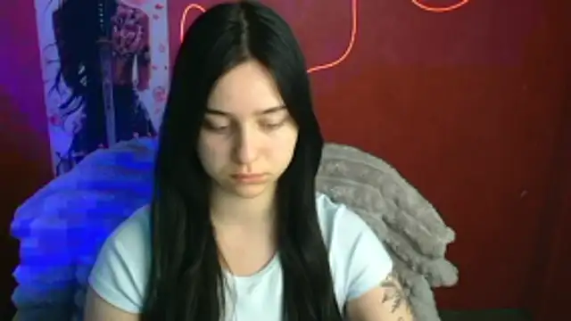 Lilu May online show from 04-20-26, 11:46