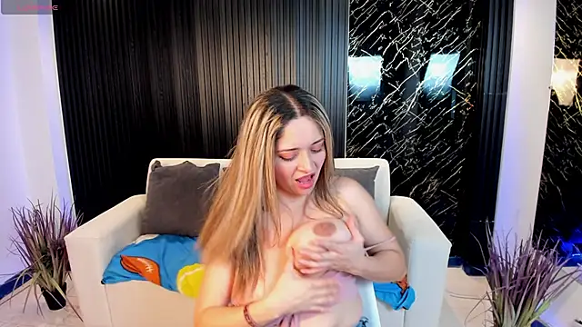 TiffanyHoustton online show from 02-27-26, 12:16