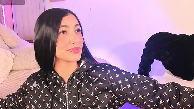 lya  brown online show from 06-04-26, 11:05