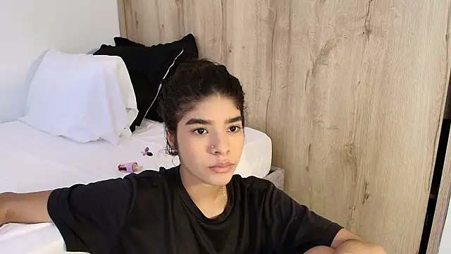 phia carter online show from 02-06-26, 03:59