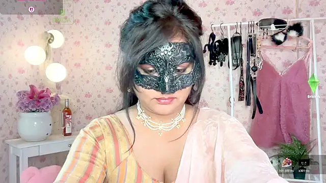 Snapshot of Arielyn_009 chatting on 01-16-26, 12:20 Arielyn 009 online show from 01-16-26, 12:20