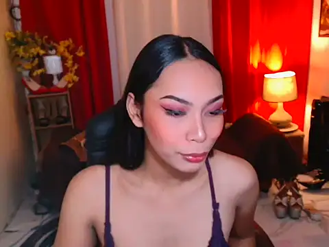 Snapshot of kylieEmparado chatting on 05-24-26, 10:31 kylieEmparado online show from 05-24-26, 10:31