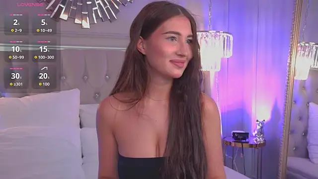Snapshot of LisaDeviss chatting on 05-24-26, 12:54 LisaDeviss online show from 05-24-26, 12:54