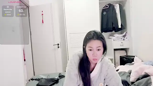 TONGTONG-2025 online show from 12-15-25, 11:03