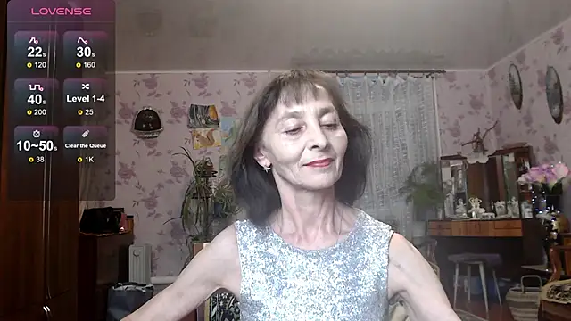 Snapshot of Angelina-Missteria chatting on 12-14-25, 04:01 Angelina-Missteria online show from 12-14-25, 04:01