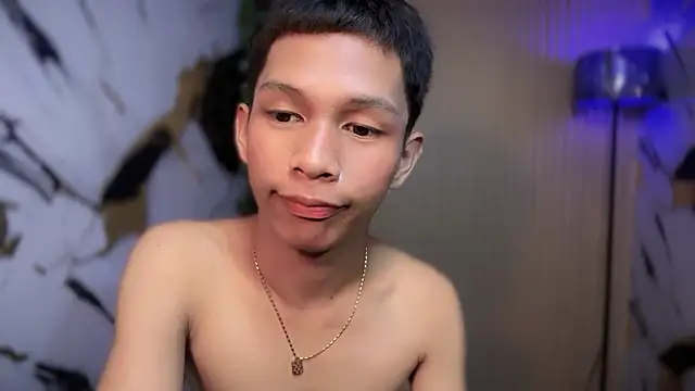 Snapshot of TheBoyAboveYou chatting on 01-07-26, 05:26 TheBoyAboveYou online show from 01-07-26, 05:26