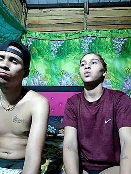 Snapshot of Zoe_axellxxx chatting on 12-05-25, 12:08 Zoe axellxxx online show from 12-05-25, 12:08