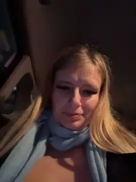 Snapshot of Betsy chatting on 01-31-26, 07:11 Betsy online show from 01-31-26, 07:11