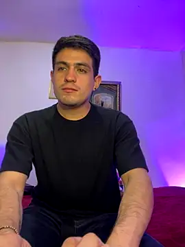 Snapshot of williamsmiiths16 chatting on 12-05-25, 03:26 williamsmiiths16 online show from 12-05-25, 03:26