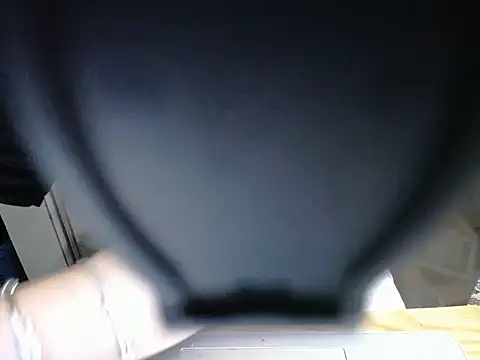 Snapshot of maian_love chatting on 05-03-26, 07:42 maian love online show from 05-03-26, 07:42