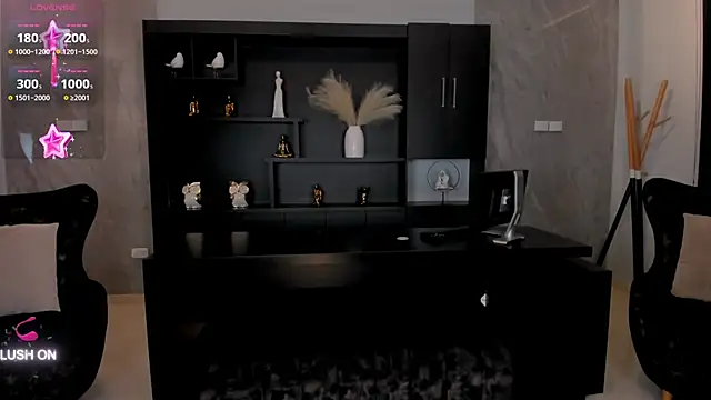 Snapshot of ChloeManson chatting on 12-09-24, 10:52 ChloeManson online show from 12-09-24, 10:52