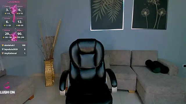 Snapshot of ChloeManson chatting on 12-30-24, 11:49 ChloeManson online show from 12-30-24, 11:49