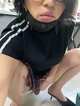 luckybaby666999 online show from 05-15-26, 11:45