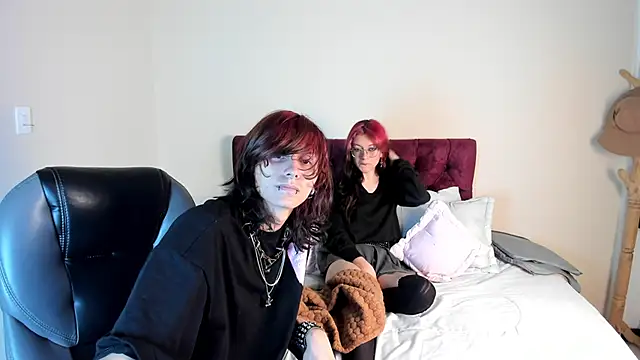 Eros Nyx  online show from 02-11-26, 04:39