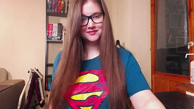 Snapshot of AlexXandra_ chatting on 12-14-25, 05:29 AlexXandra online show from 12-14-25, 05:29