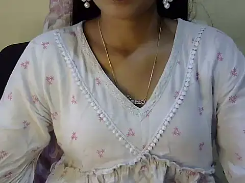 Snapshot of Shab_M chatting on 05-05-26, 07:49 Shab M online show from 05-05-26, 07:49