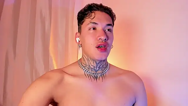 AlecBanne online show from 01-06-26, 03:21