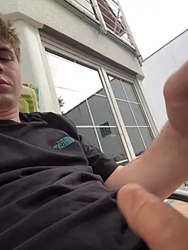 hannes256102 online show from 05-24-26, 06:24