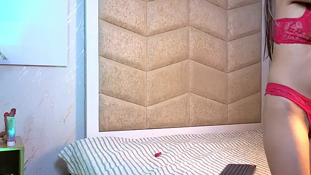 AfroditaWild online show from 02-10-26, 05:00