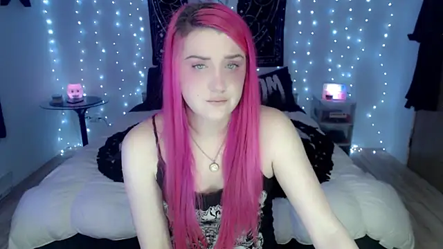 Snapshot of MaryMary_ chatting on 12-07-24, 01:58 MaryMary  online show from 12-07-24, 01:58