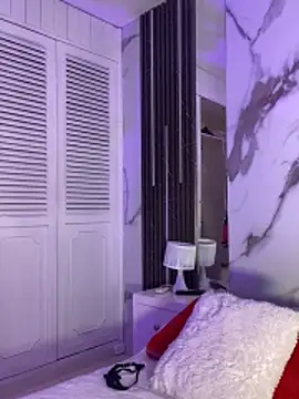 BellaHarpeer online show from 04-24-26, 08:22