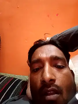 Snapshot of RahulPriya-1992 chatting on 12-05-25, 12:58 RahulPriya-1992 online show from 12-05-25, 12:58