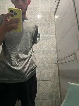 yisushotlarge online show from 12-14-25, 04:07