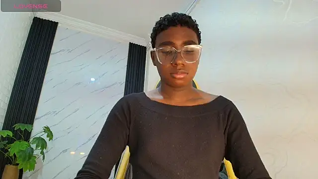 Snapshot of teylor_lovee chatting on 02-12-26, 08:48 teylor lovee online show from 02-12-26, 08:48