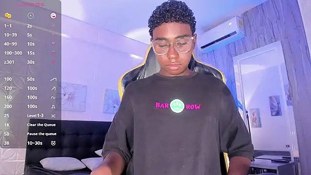 Snapshot of teylor_lovee chatting on 03-12-26, 08:26 teylor lovee online show from 03-12-26, 08:26