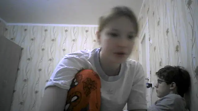 Snapshot of EvgeniyXAnna chatting on 02-20-26, 09:04 EvgeniyXAnna online show from 02-20-26, 09:04