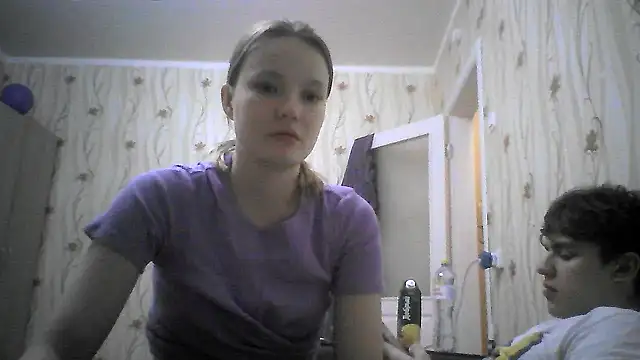 Snapshot of EvgeniyXAnna chatting on 03-06-26, 08:38 EvgeniyXAnna online show from 03-06-26, 08:38