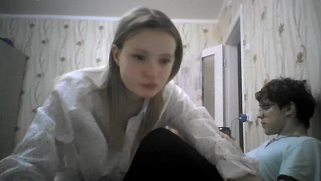 Snapshot of EvgeniyXAnna chatting on 03-11-26, 07:42 EvgeniyXAnna online show from 03-11-26, 07:42