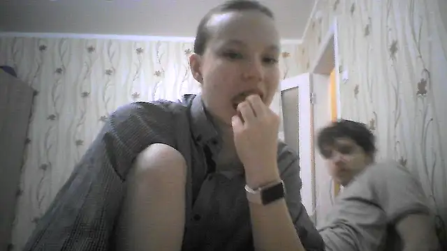 Snapshot of EvgeniyXAnna chatting on 03-12-26, 08:26 EvgeniyXAnna online show from 03-12-26, 08:26