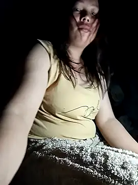 Snapshot of lux-angel chatting on 01-16-26, 10:03 lux-angel online show from 01-16-26, 10:03